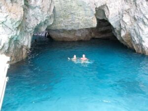 Green grotto caves